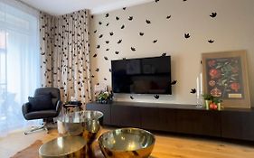 Sweet Home By Zoom Apartments