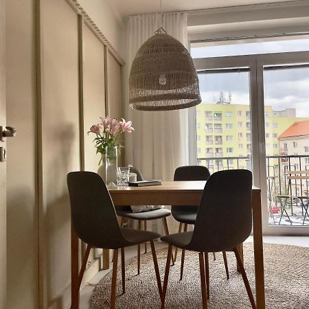 Sweet Home By Zoom Apartments Pressburg Exterior foto